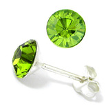 Silver Crystal Studs ST8 - ST9 - ST10 6mm Light Green (ST9)