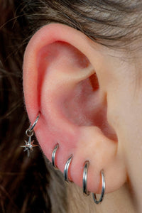 Titanium Hinged Clicker Ring with Titanium Jewelled 8 Point Star Charm