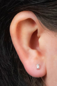 Titanium Internally Threaded Labrets 1.2mm - Titanium Jewelled Baguette