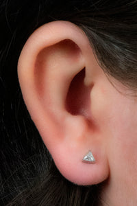 Titanium Internal Bezel Set Jewelled Triangle Top