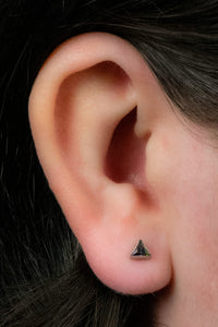 Titanium Internally Threaded Labrets 1.2mm - Bezel Set Synth Opal Cone