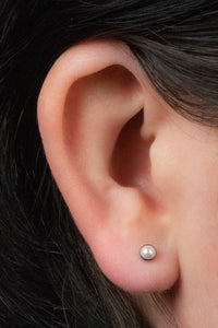 Titanium Threadless (Bend fit) Bezel Set Pearl Disk