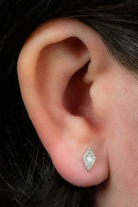 Titanium Internally Threaded Labrets 1.2mm - Titanium Jewelled Diamond Shaped Halo