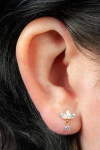 Titanium Internally Threaded Labrets 1.2mm - Titanium Marquise Triple Jewelled Fan with Solitaire