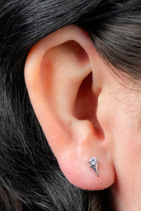 Titanium Internal Thread Olympia Labret