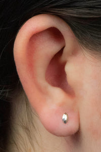 Titanium Internally Threaded Labrets 1.2mm - Faceted Marquise