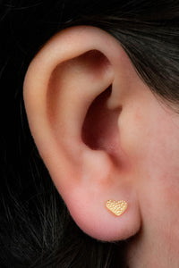 Titanium 1.2mm Internally Threaded Labrets - Hammered Heart