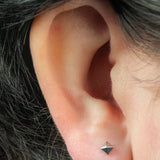 Titanium Internally Threaded Labrets 1.2mm - Titanium Pyramid Square