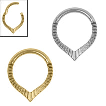Titanium Luminance Rekia V-Shape Hinged Clicker Ring